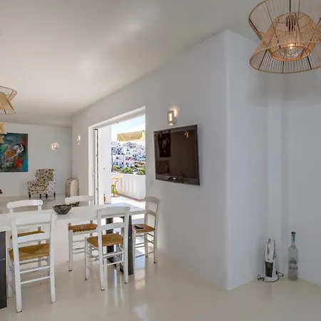 2 Bedroom With Terrace In Chora * Tínos
