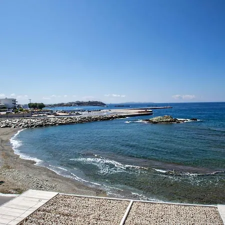2 Bedroom With Terrace In Chora Appartement Tínos
